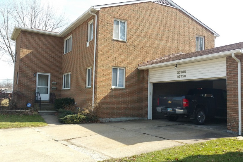 Primary Photo - 23750 Lakeshore Blvd