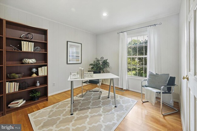 Building Photo - 7620 Mary Cassatt Dr