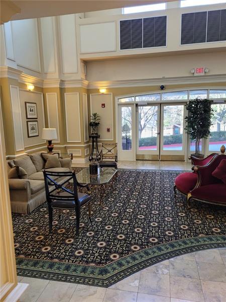 Foto del edificio - 3275 Lenox Rd NE