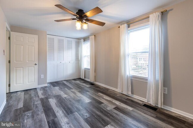 Building Photo - 1178 White Coral Ct