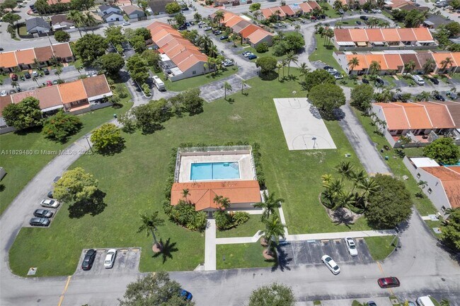 Building Photo - 14711 SW 61st Terrace