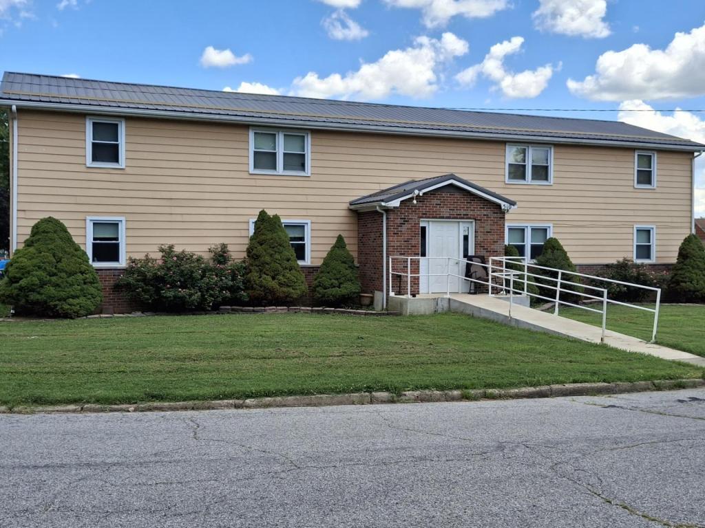Foto principal - 510 Ellen Dr