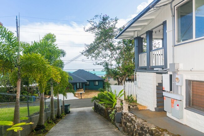 Foto del edificio - Lulani Ocean (Kaneohe) Single family home:...