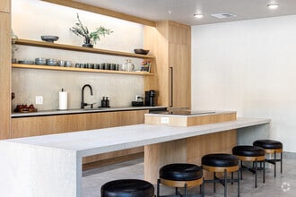 Building Photo - Aria Apartments