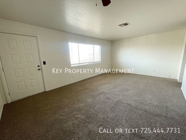 Building Photo - 1 BED 1  BATH CONDO NEAR NELLIS AIRFORCE B...