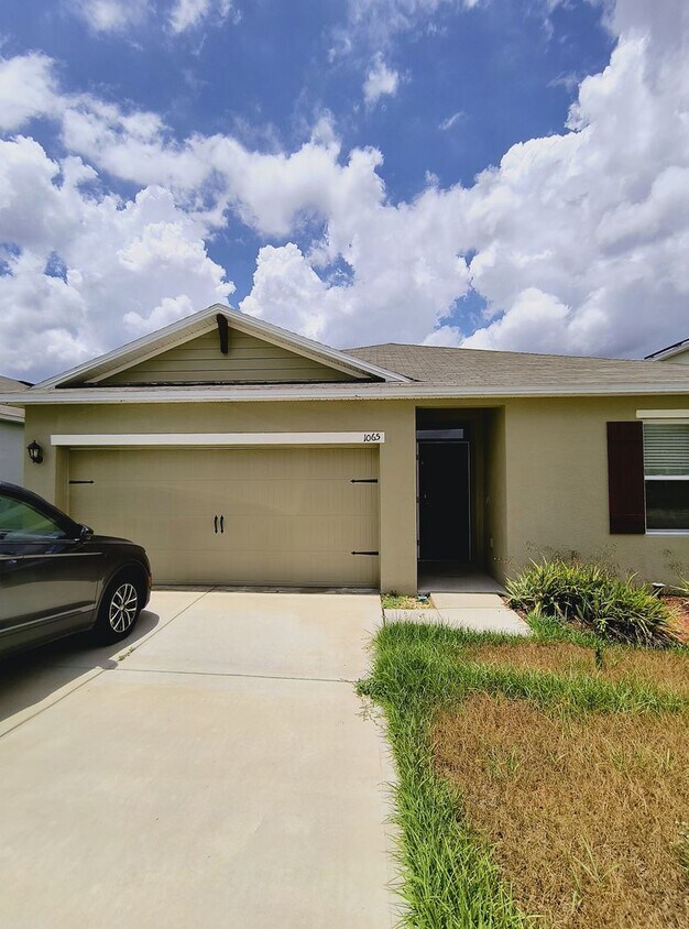 Primary Photo - $500 OFF THE RENT ON SECOND MONTH !!! Beau...
