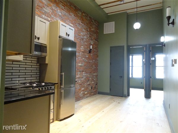 Building Photo - 210 Saint Nicholas Ave