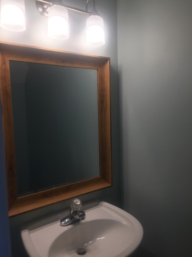 Foto del edificio - 2210 Trailwood Valley Cir
