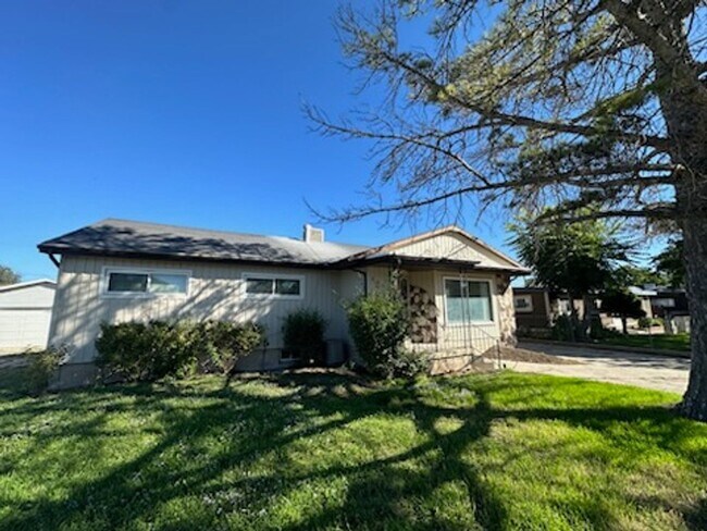 Foto del edificio - 2928 W Lehi Dr