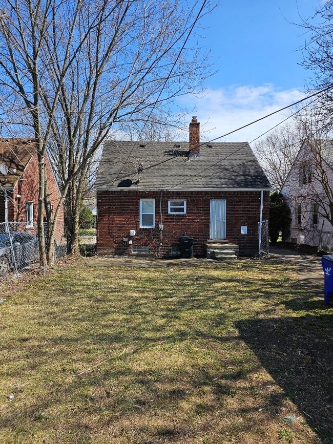 Foto del edificio - 12505 Laing St