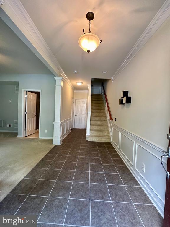 Building Photo - 43508 Wheadon Terrace