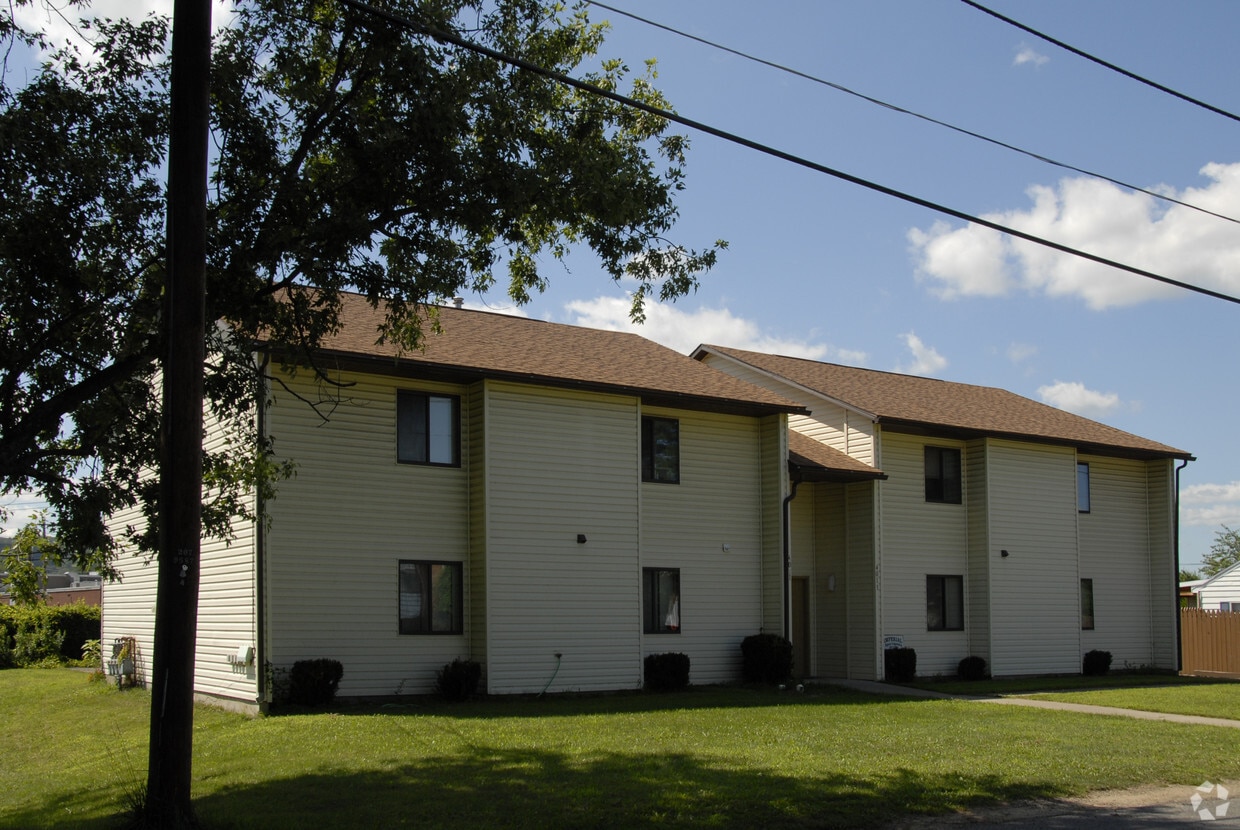 40114013 Rockwell Ave, Horseheads, NY 14845 Apartments in Horseheads