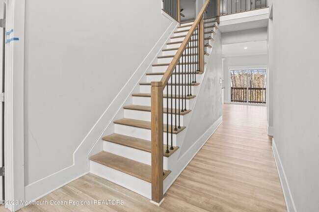 Foto del edificio - 192 Willow Dr