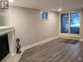 Building Photo - 261 Soudan Ave
