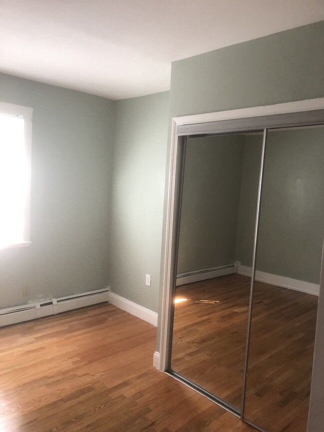 Foto del edificio - 817 Dorchester Ave