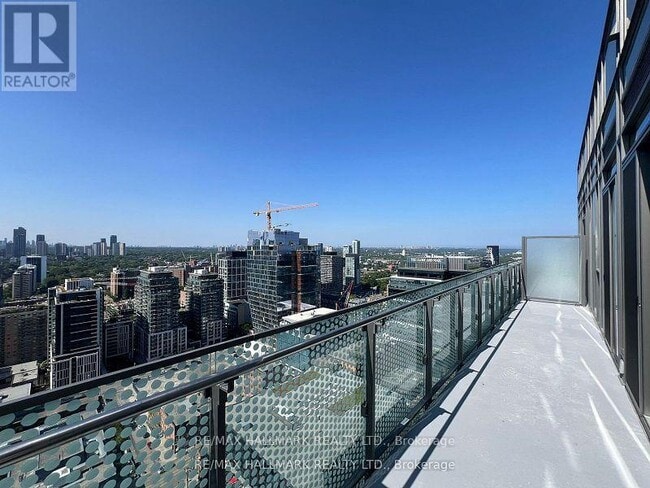 Building Photo - 70 Princess St