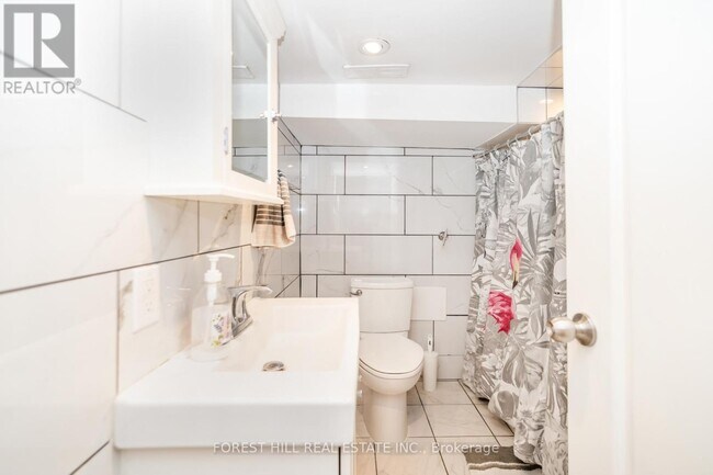 Photo du bâtiment - 224 Palmerston Ave