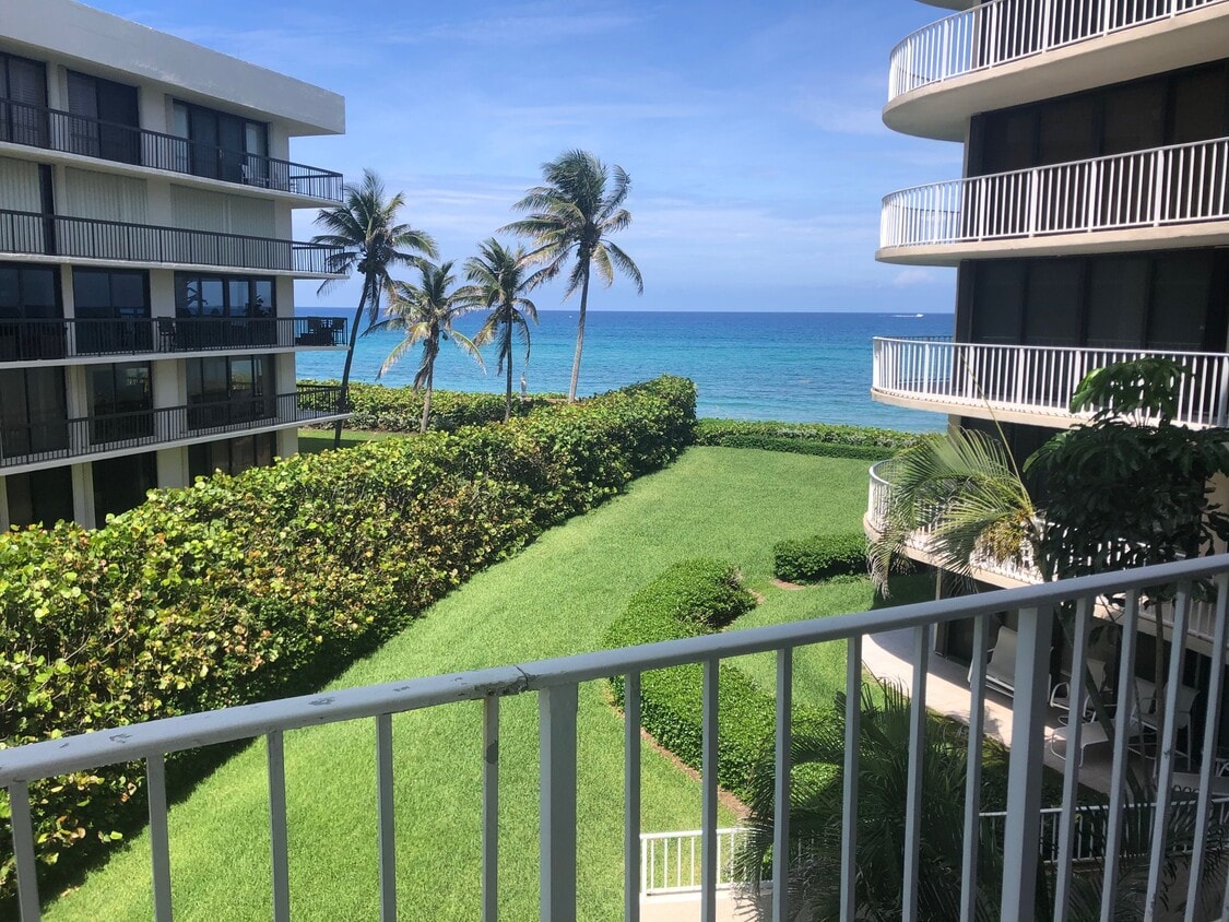 3400 S Ocean Blvd, Palm Beach, FL 33480 Room for Rent in Palm Beach