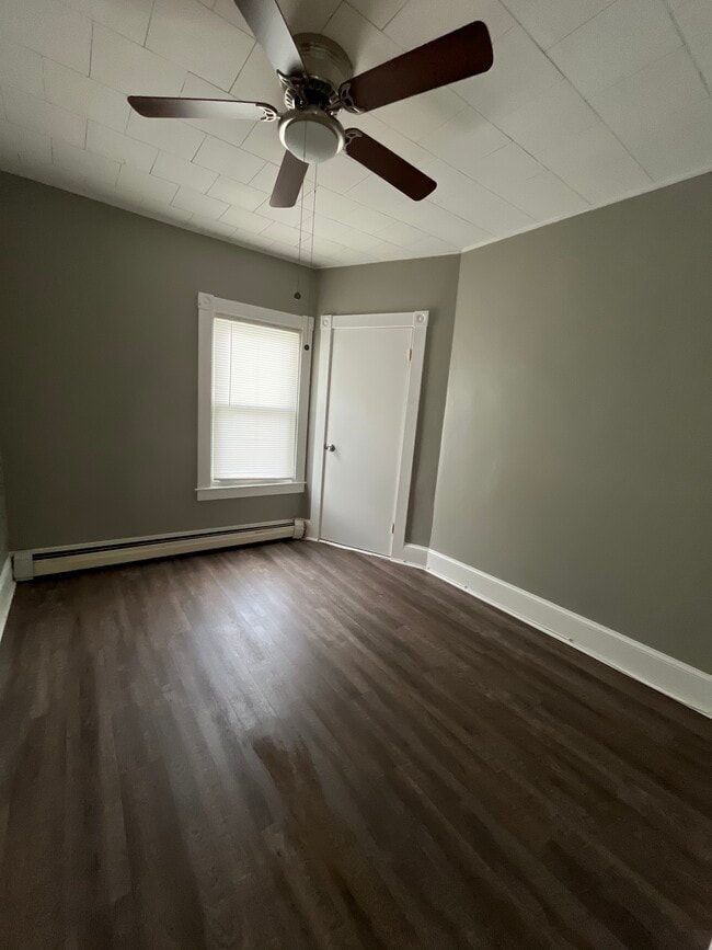 63 Ave Unit 3rd Floor 63 Ave, New Bedford, MA 02740