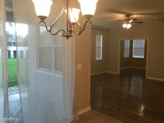 Foto del edificio - 3 br, 2 bath House - 8844 Leeland Archer Blvd