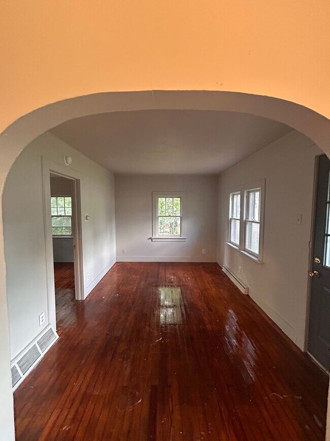 Foto del edificio - 1410 E Paulding Rd