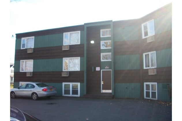 615 W Onondaga ¡St - 615 W Onondaga St