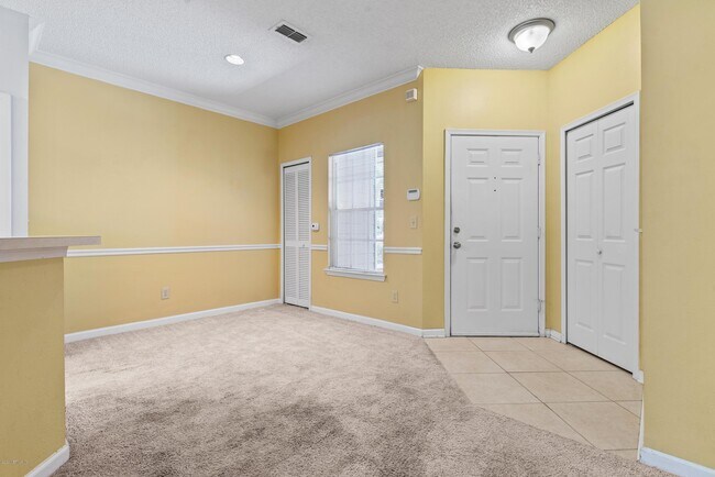 Building Photo - 10000 Gate Pkwy