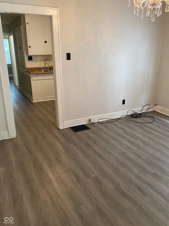 Foto del edificio - 1221 N Oxford St