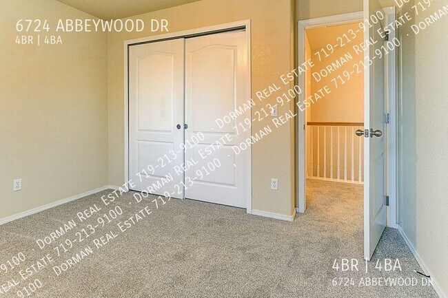 Building Photo - 6724 Abbeywood Dr