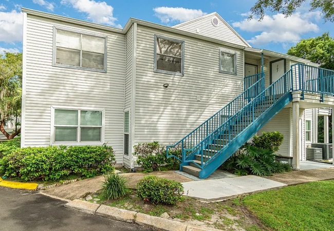 Foto del edificio - 2560 Woodgate Blvd