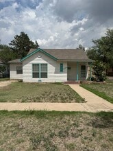 Building Photo - 2709 S Van Buren St