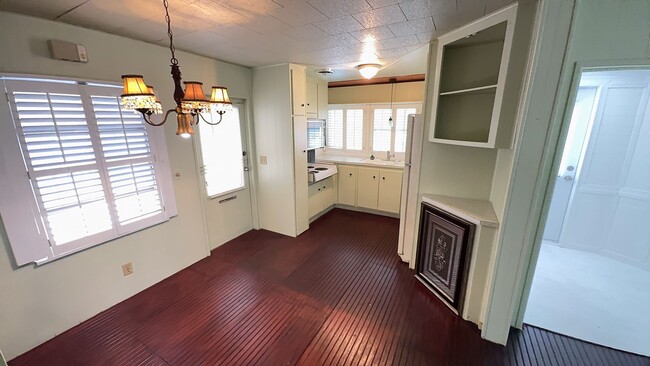 Foto del edificio - Beautiful 1 bedroom 1 bath Manufactured ho...