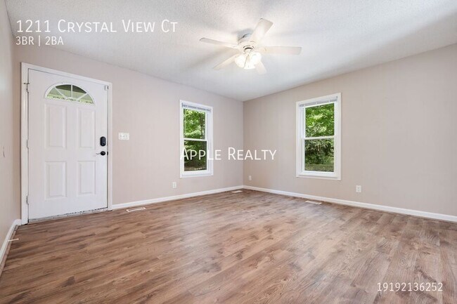 Building Photo - 1211 Crystal View Ct