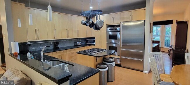 Foto del edificio - 21381 Maidsville Ct