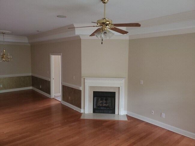 Foto del edificio - 2631 Lockwood Rd