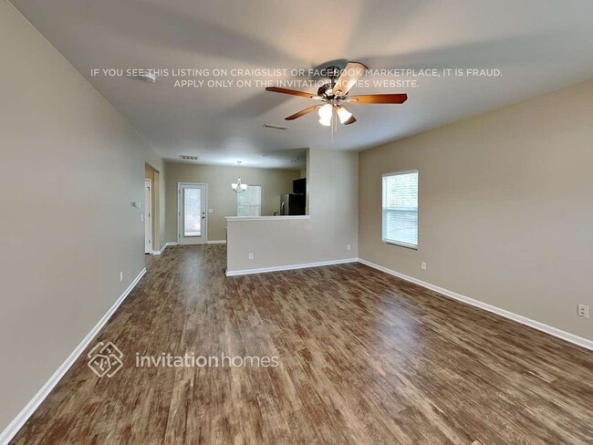 Building Photo - 4190 Broadstairs Dr SW