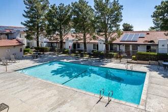 Property pool - High Desert Villas - 55+