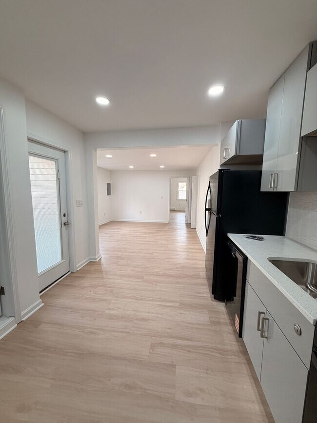 Foto del edificio - 2518 Leticoe St