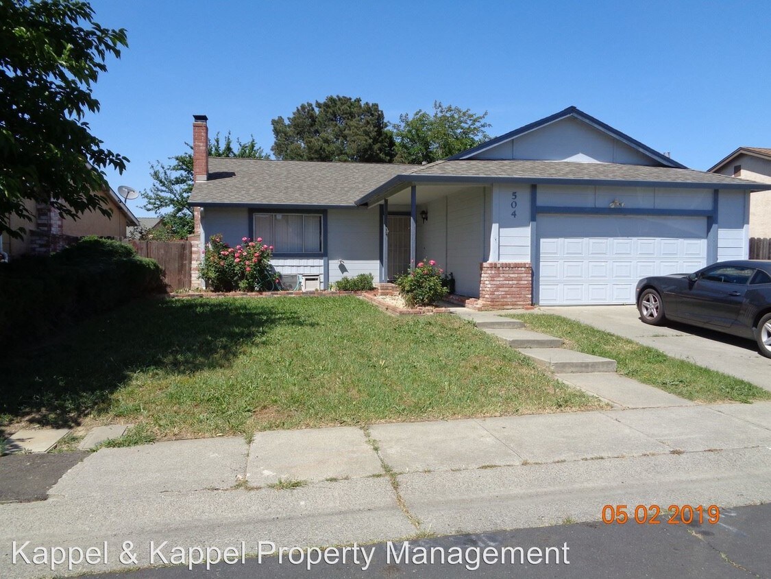 Primary Photo - 3 br, 2 bath House - 504 Blue Wing Drive