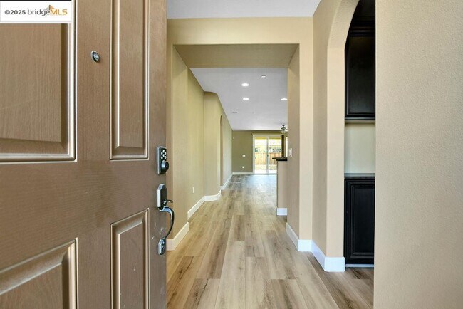 Foto del edificio - 8341 Brookhaven Cir