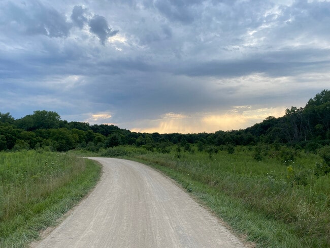 Building Photo - 3318 Berwyn Ave