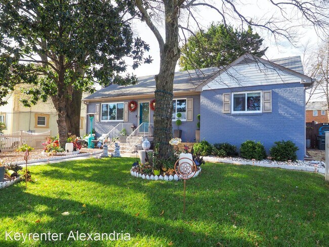 Building Photo - 4 br, 3 bath House - 5908 Amherst Ave