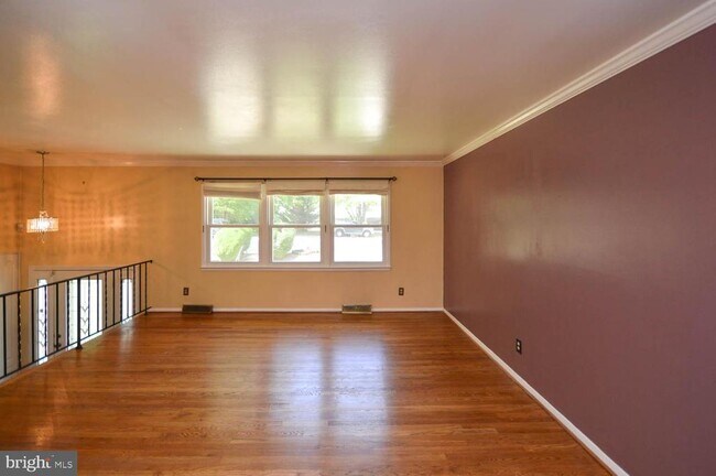 Building Photo - 13104 Clarion Ct