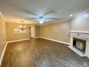 Building Photo - 9022 Governors Pl Ct
