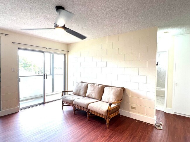 Foto del edificio - 1335 Wilder Ave
