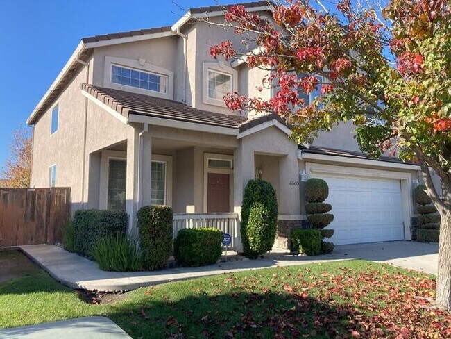 Building Photo - North Stockton Beautiful 4 Bedroom 2 Bath ...
