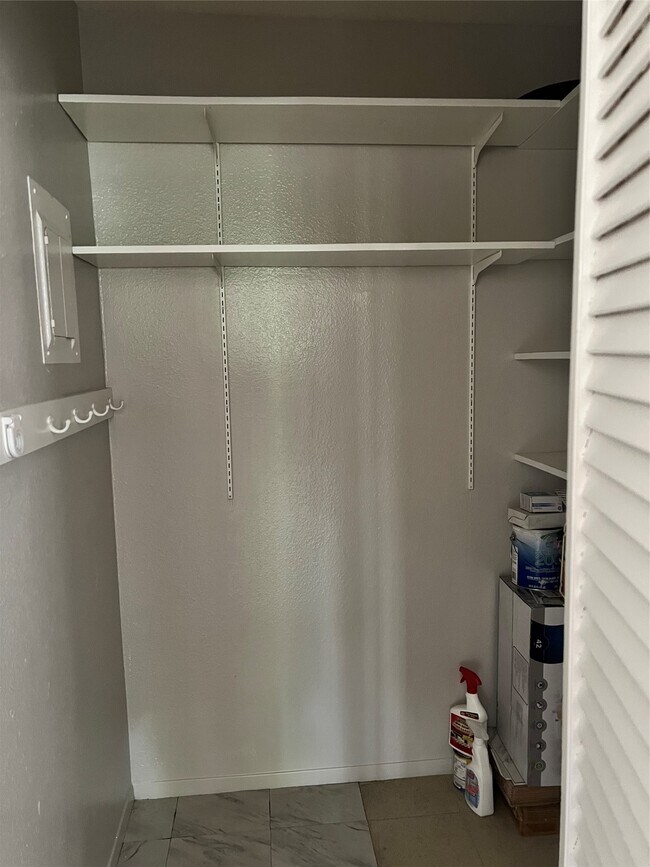 Foto del edificio - 5001 Lamonte Ln