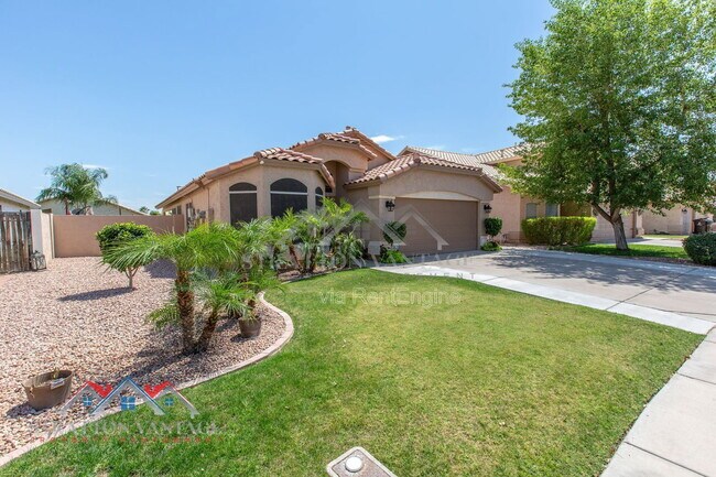 Building Photo - 9825 W Runion Dr