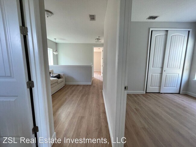 Building Photo - 3 br, 2.5 bath House - 13868 Summerport Tr...