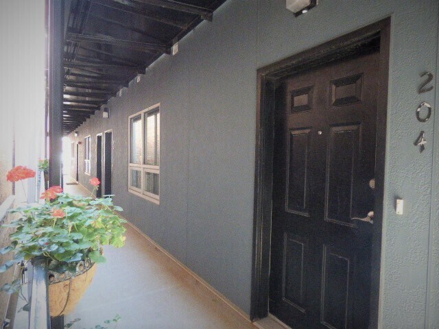 Foto principal - 2 BR condo next to Elevator Brewing!